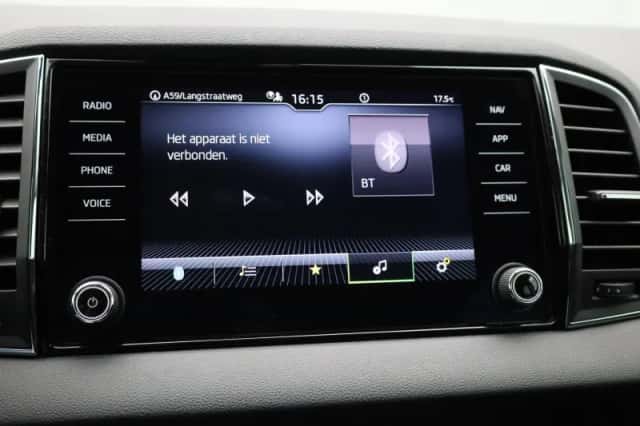 Škoda Karoq (2022) thumbnail 21