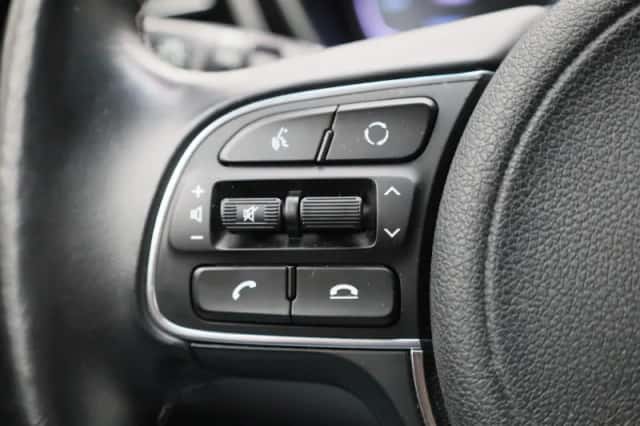 Kia Niro (2022) thumbnail 18