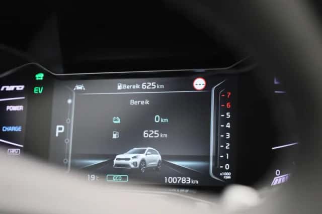 Kia Niro (2022) thumbnail 23