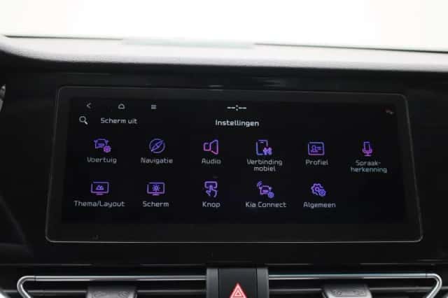 Kia Niro (2022) thumbnail 24