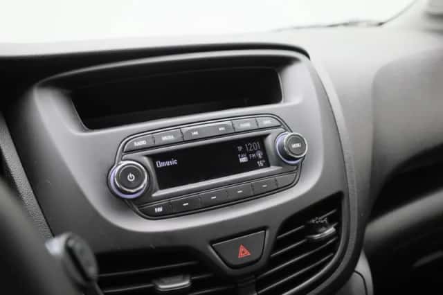 Opel Karl (2019) thumbnail 15