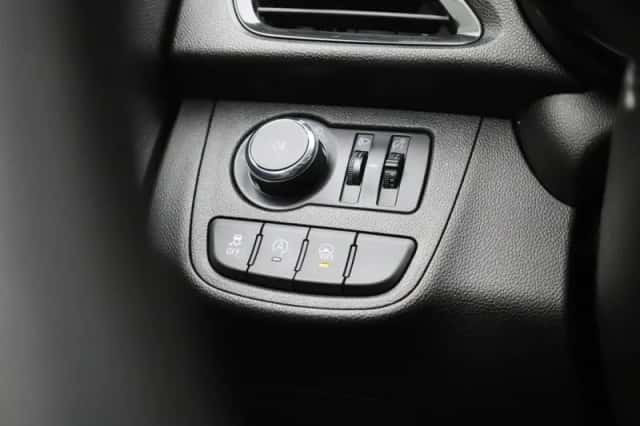 Opel Karl (2019) thumbnail 20