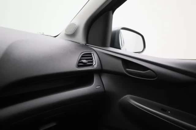 Opel Karl (2019) thumbnail 22
