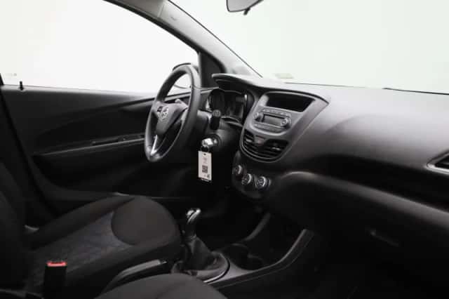 Opel Karl (2019) thumbnail 25