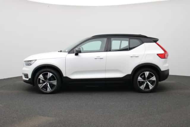 Volvo XC40 (2021) thumbnail 5