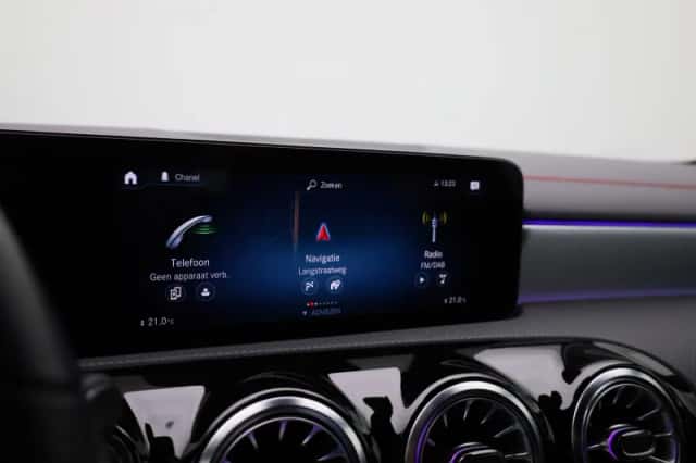Mercedes-Benz CLA-Klasse (2021) thumbnail 15