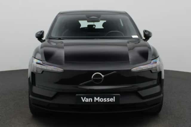 Volvo EX30 (2024) thumbnail 5