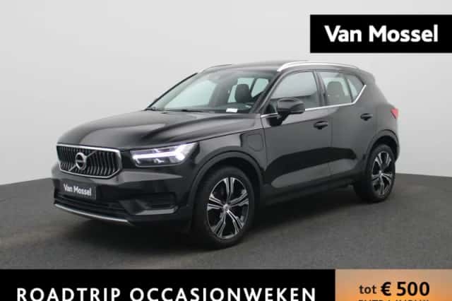 Volvo XC40 (2022) thumbnail 1