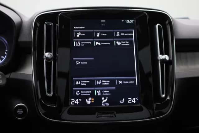 Volvo XC40 (2022) thumbnail 29
