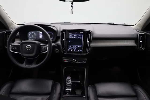 Volvo XC40 (2022) thumbnail 40