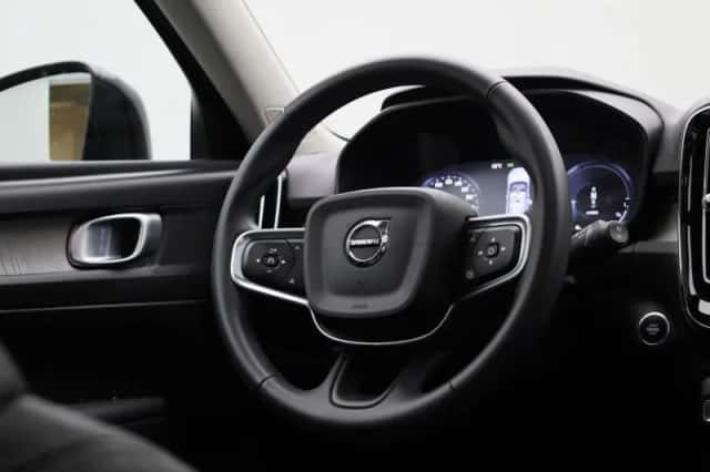 Volvo XC40 (2022) thumbnail 41