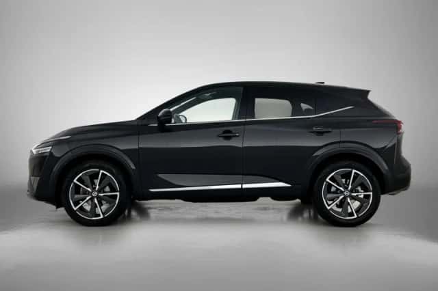 Nissan Qashqai (2022) thumbnail 4