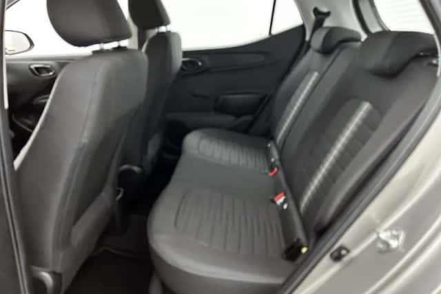 Hyundai i10 (2022) thumbnail 26