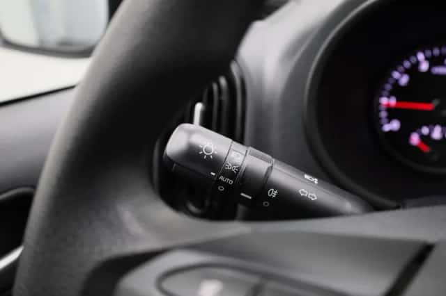 Kia Picanto (2022) thumbnail 20