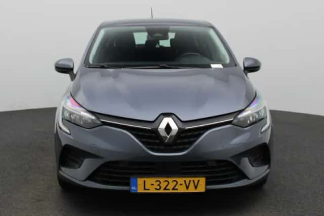 Renault Clio (2021) thumbnail 5