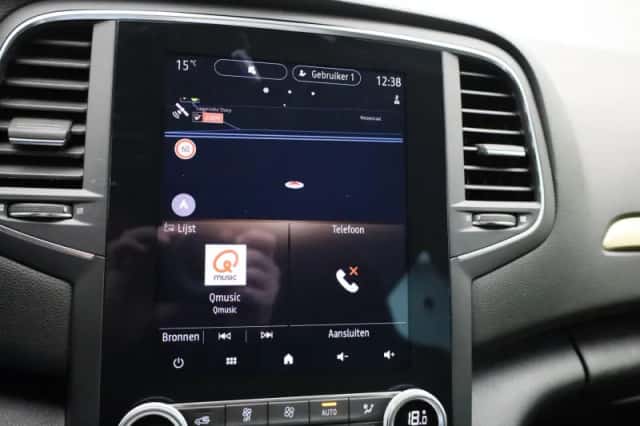 Renault Mégane E-Tech (2023) thumbnail 17