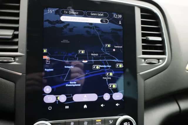 Renault Mégane E-Tech (2023) thumbnail 21