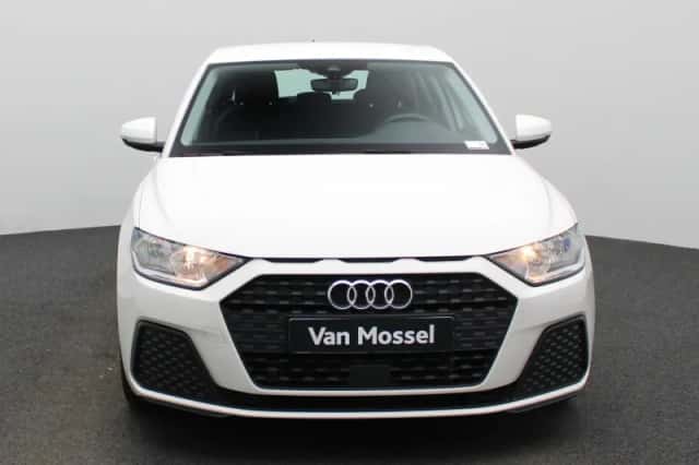 Audi A1 (2021) thumbnail 4
