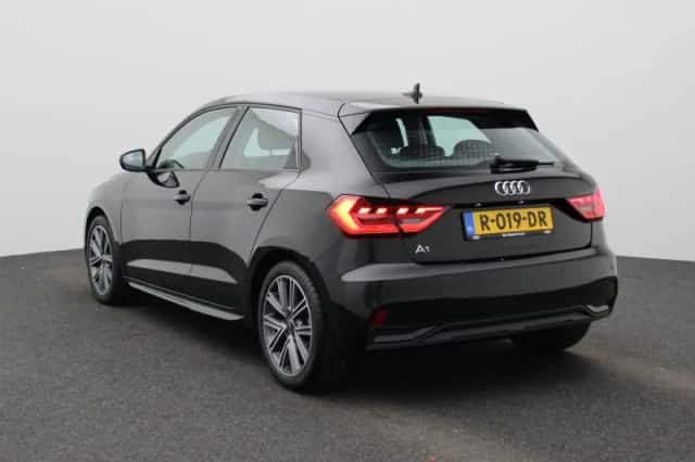 Audi A1 (2022) thumbnail 3