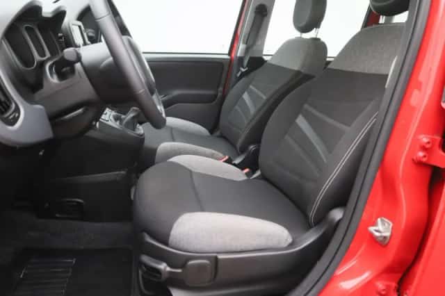 Fiat Panda (2022) thumbnail 9
