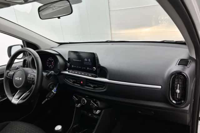 Kia Picanto (2022) thumbnail 20