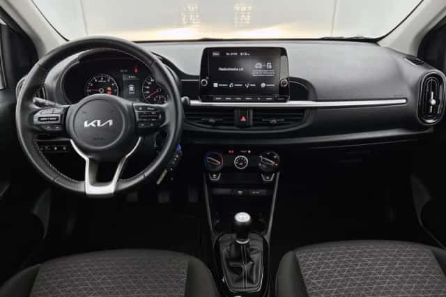 Kia Picanto (2022) thumbnail 21