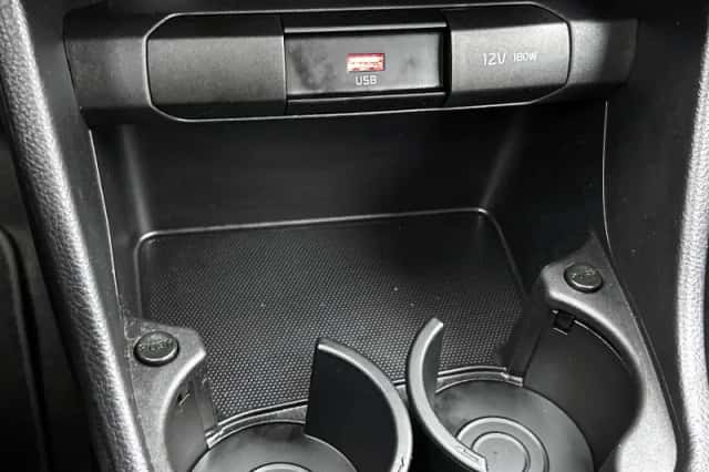 Kia Picanto (2022) thumbnail 31