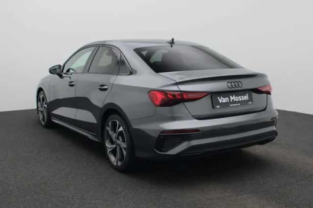Audi A3 (2022) thumbnail 2