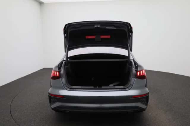 Audi A3 (2022) thumbnail 11