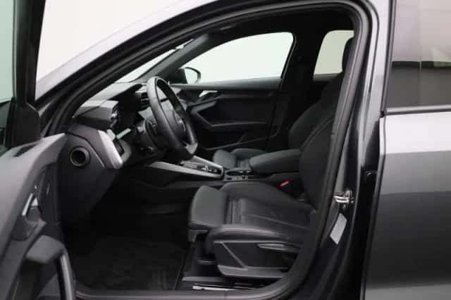 Audi A3 (2022) thumbnail 9