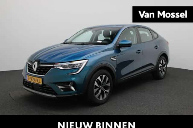 Renault Arkana (2022) thumbnail 1