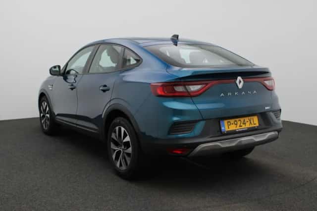 Renault Arkana (2022) thumbnail 3