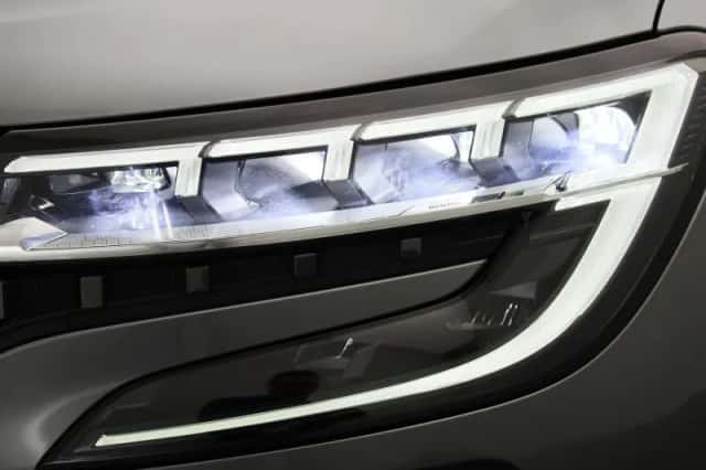 Renault Austral (2023) thumbnail 14
