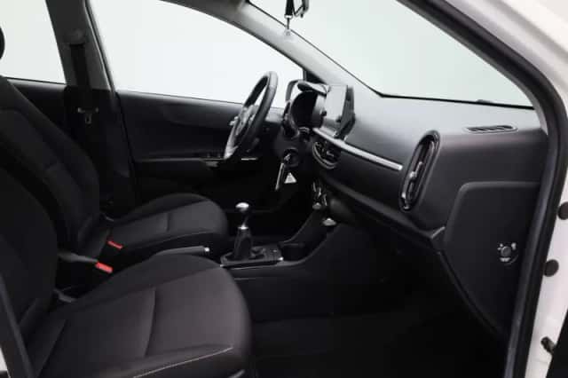 Kia Picanto (2021) thumbnail 27