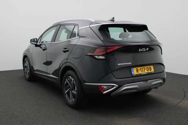 Kia Sportage (2022) thumbnail 4