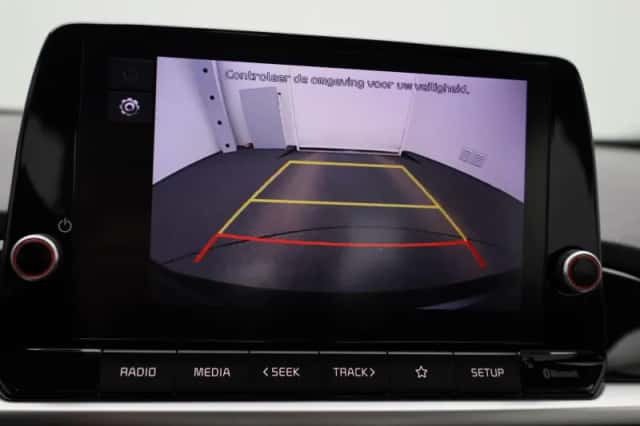 Kia Picanto (2023) thumbnail 22