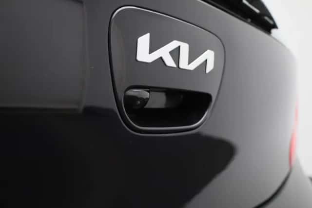 Kia Picanto (2023) thumbnail 31