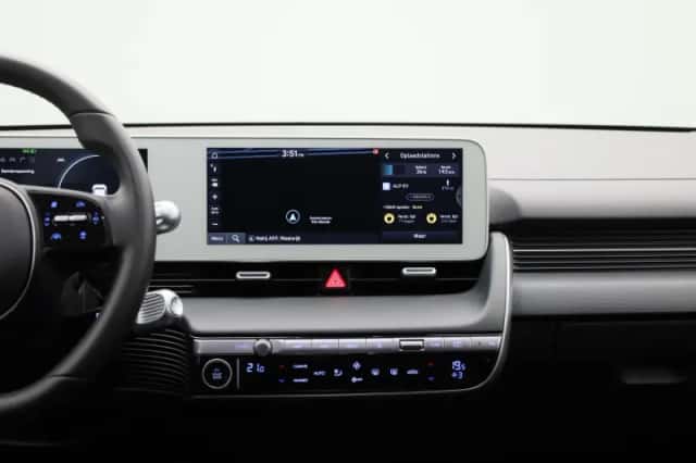 Hyundai Ioniq 5 (2024) thumbnail 9