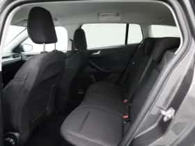 Ford Focus thumbnail 11