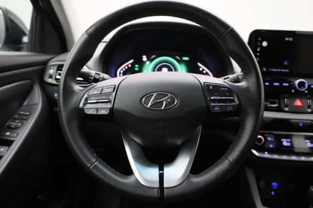 Hyundai i30 (2021) thumbnail 3