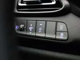 Hyundai i30 (2021) thumbnail 33