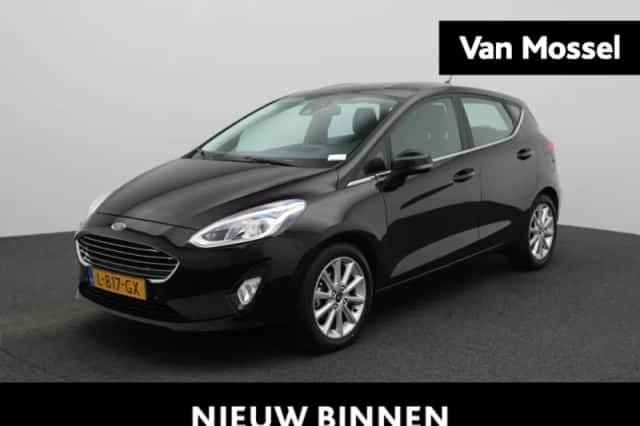 Ford Fiesta (2021) thumbnail 1