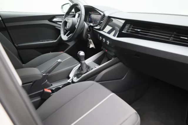Audi A1 (2023) thumbnail 34