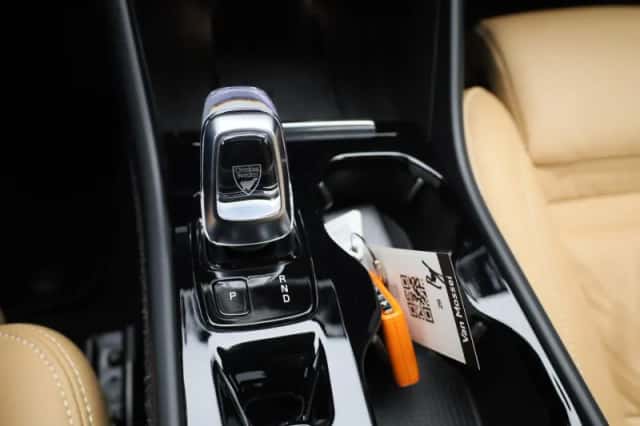Volvo XC40 (2022) thumbnail 24