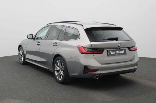BMW 3-Serie (2022) thumbnail 4