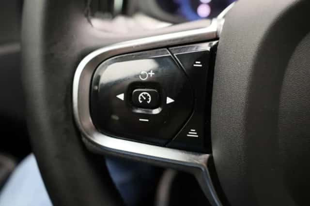 Volvo XC60 (2023) thumbnail 20