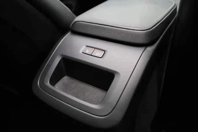 Volvo XC60 (2023) thumbnail 36