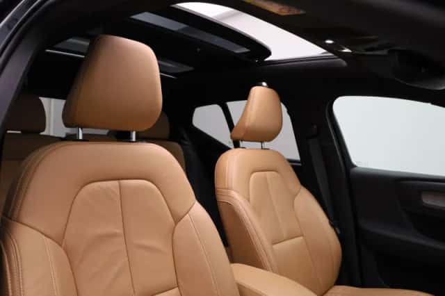 Volvo XC40 (2022) thumbnail 54