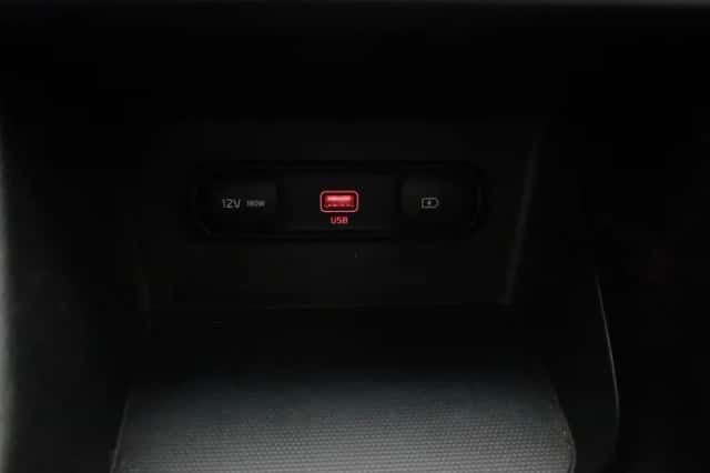 Kia Niro (2021) thumbnail 27
