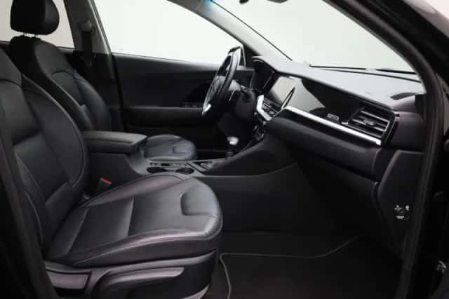 Kia Niro (2021) thumbnail 35